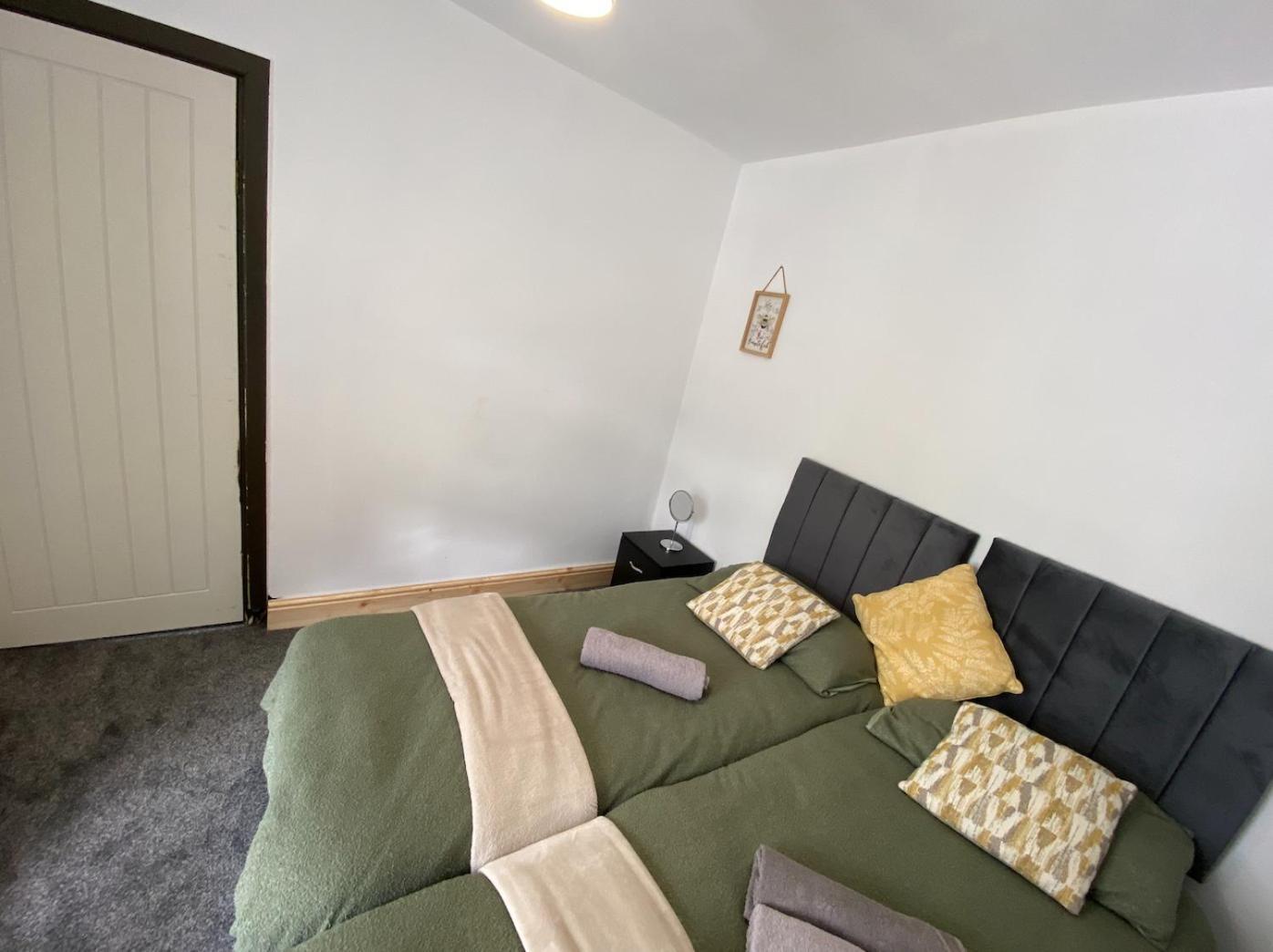 Brynhyfryd Cottage Aberaman Eksteriør billede